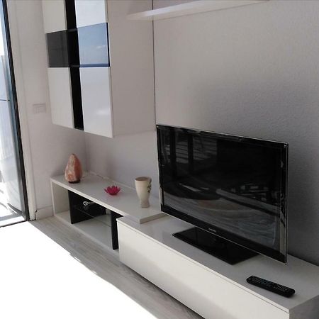 Breakfast In Ocean Apartment Пуерто де Сантяго Екстериор снимка